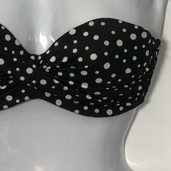 VICTORIAS SECRET molded cups strapless bikini top great for summer - Picture 2 of 9